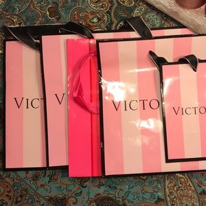 Victoria secret shopping bags